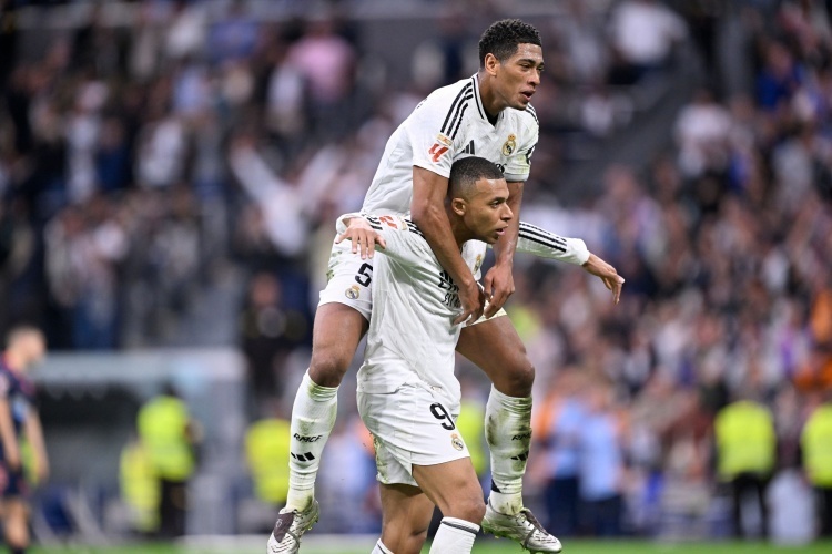 2016最热话题：论移动电竞游戏的自我修养