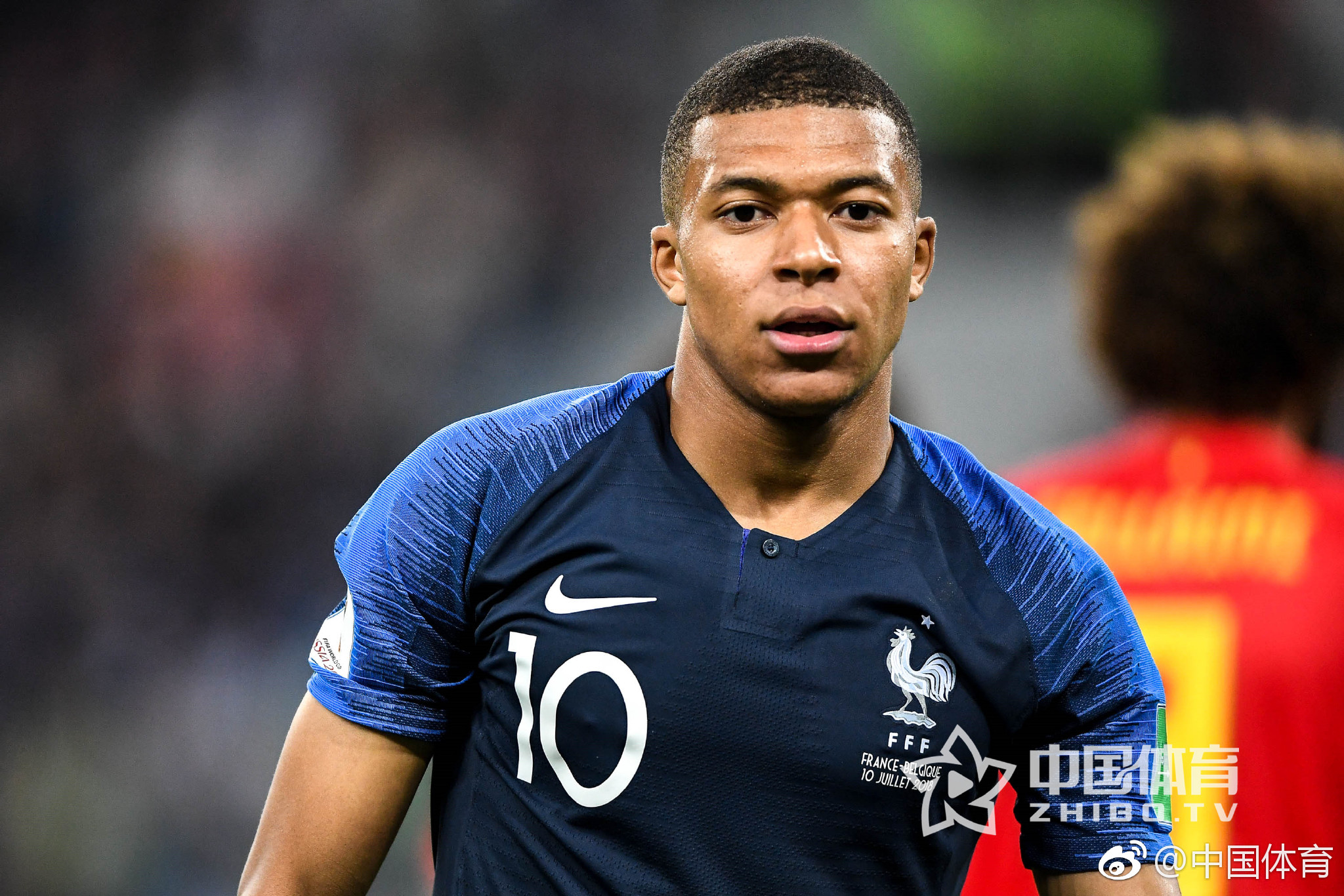 [德甲]好成绩 好心情！拜仁欢聚啤酒节