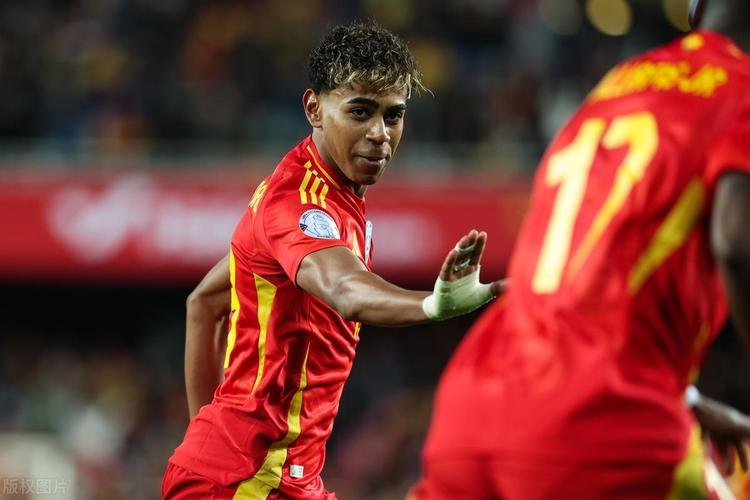 《Apex英雄》8月6日登陆Epic 第22赛季同步开启